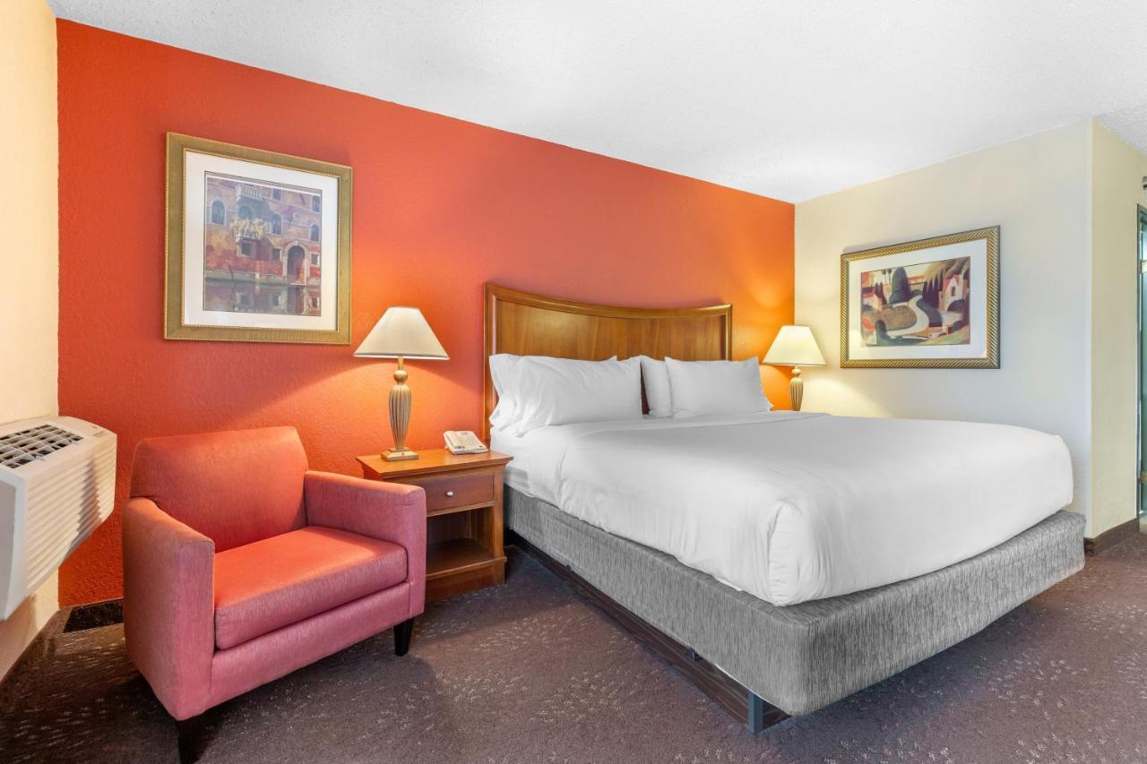 Holiday Inn Express Chicago-Downers Grove By Ihg Exteriér fotografie