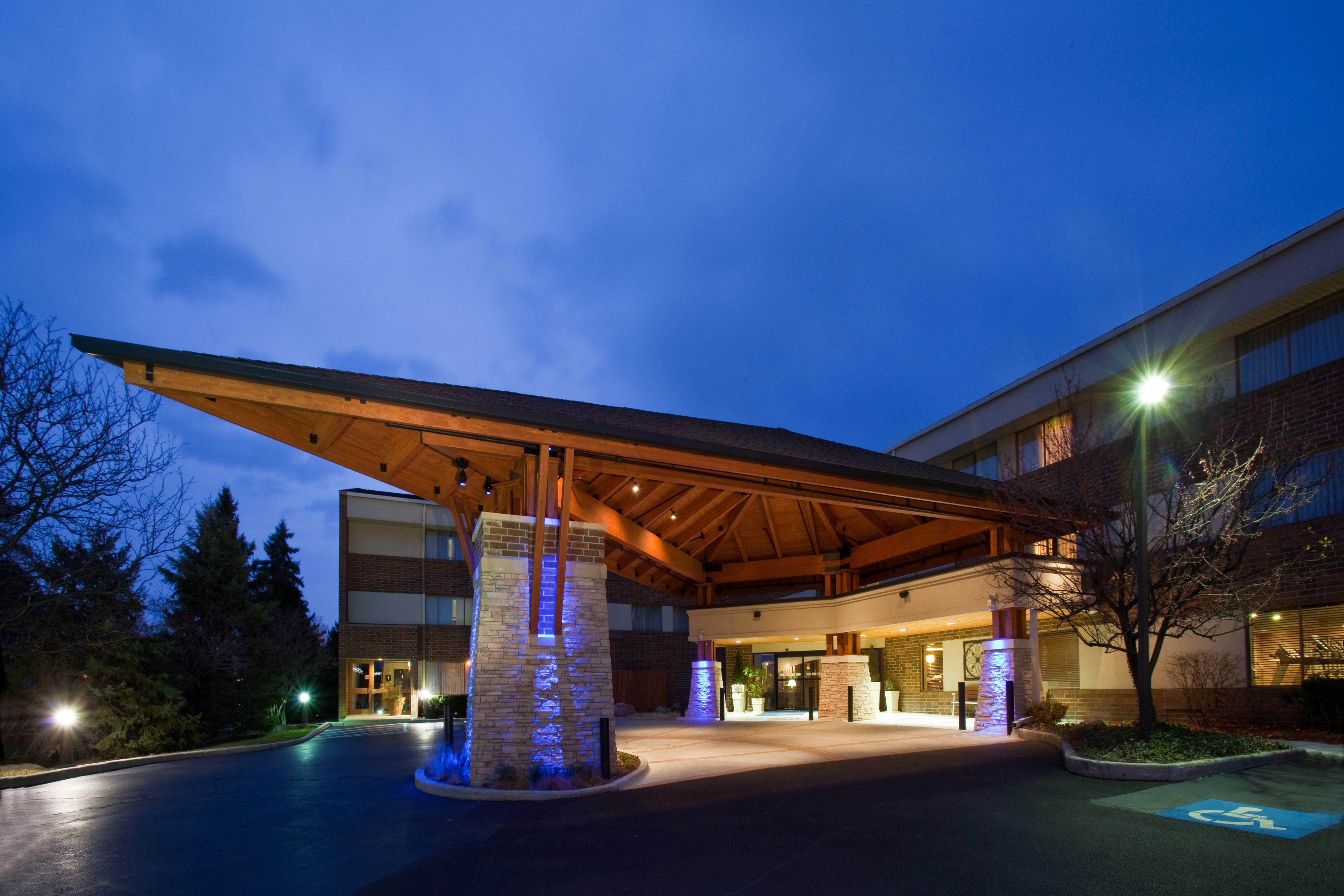 Holiday Inn Express Chicago-Downers Grove By Ihg Exteriér fotografie