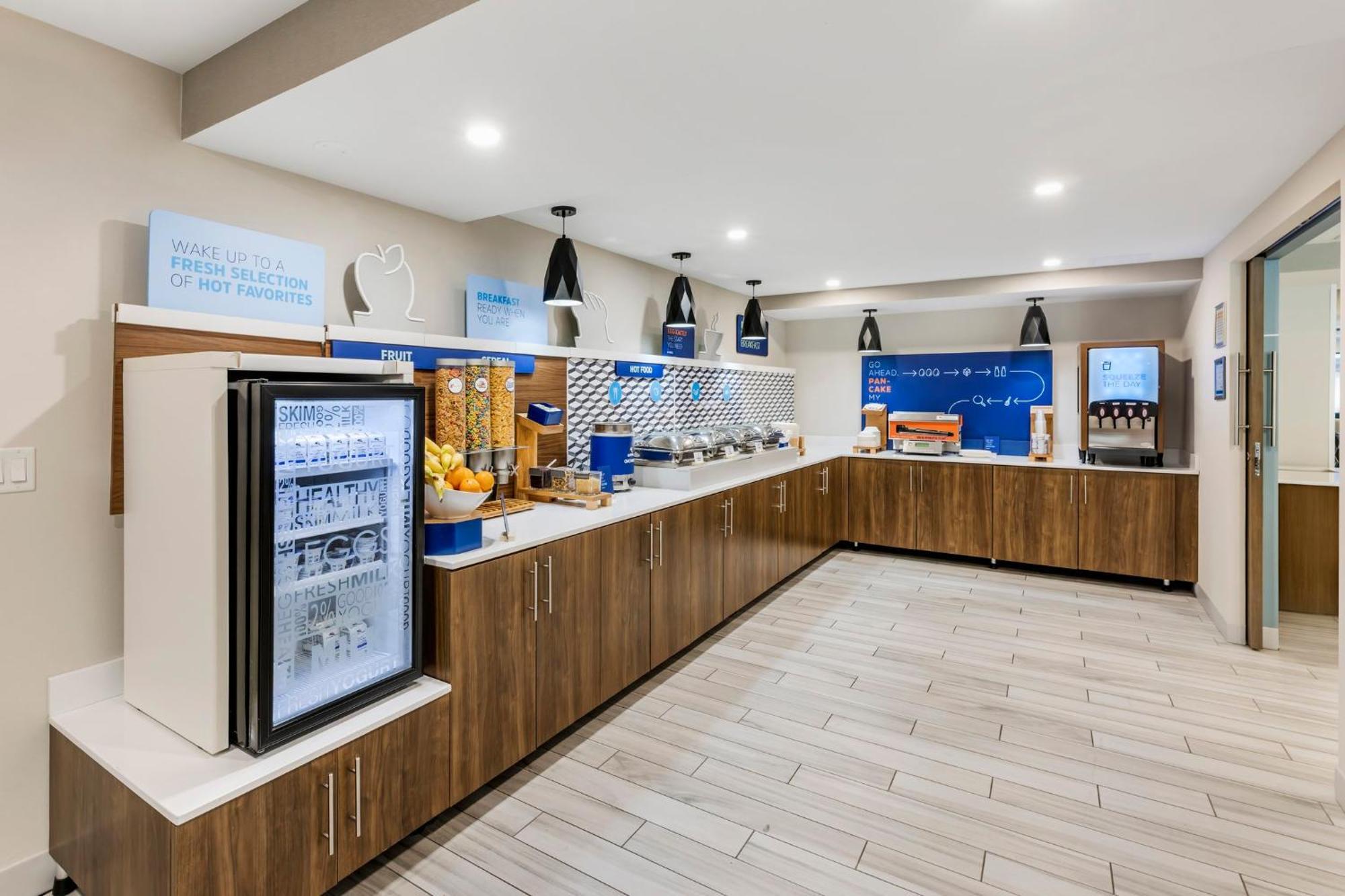 Holiday Inn Express Chicago-Downers Grove By Ihg Exteriér fotografie